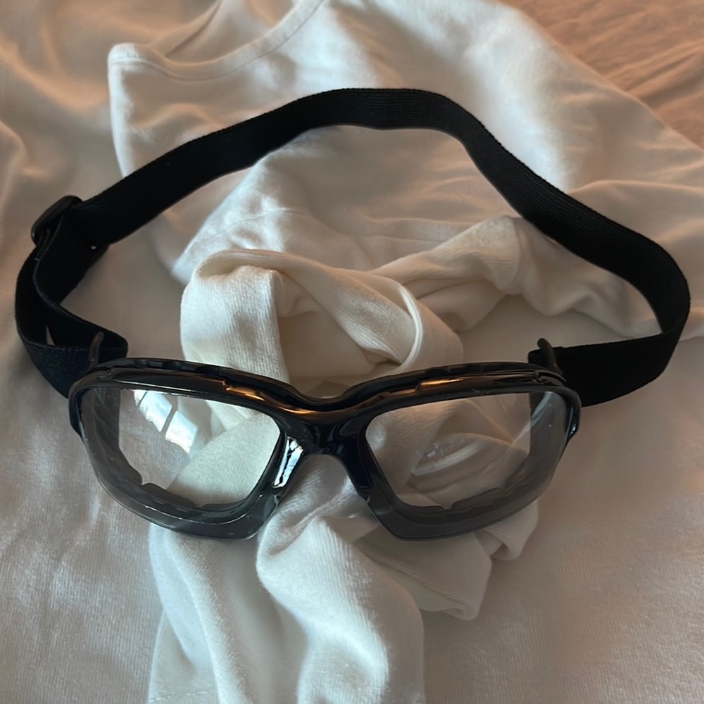 Men’s Exercise goggles. Adjustable
